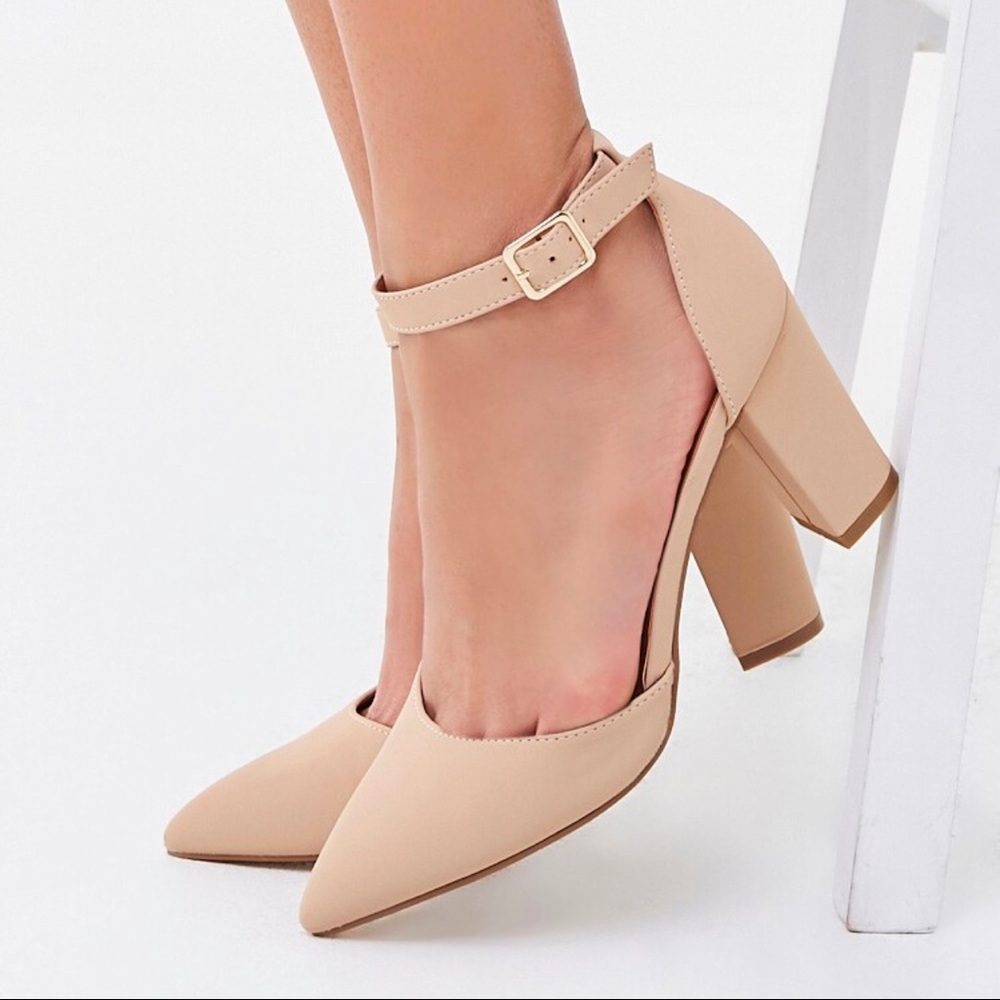 Nude Heels Size 9